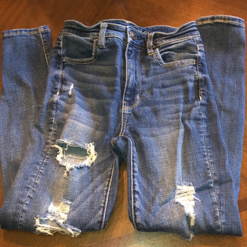 Size 0 Short American Eagle Stretchy Blue Distressed Skinny Jeans